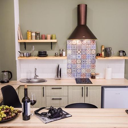 Hotelise I Bells-Of-Ireland Apartment Γιερεβάν Εξωτερικό φωτογραφία