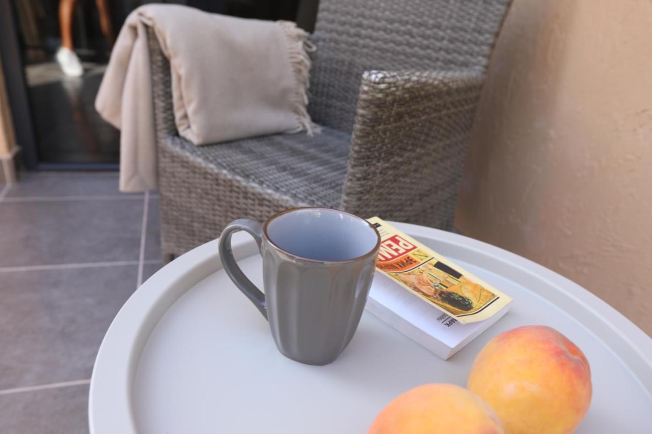 Hotelise I Bells-Of-Ireland Apartment Γιερεβάν Εξωτερικό φωτογραφία