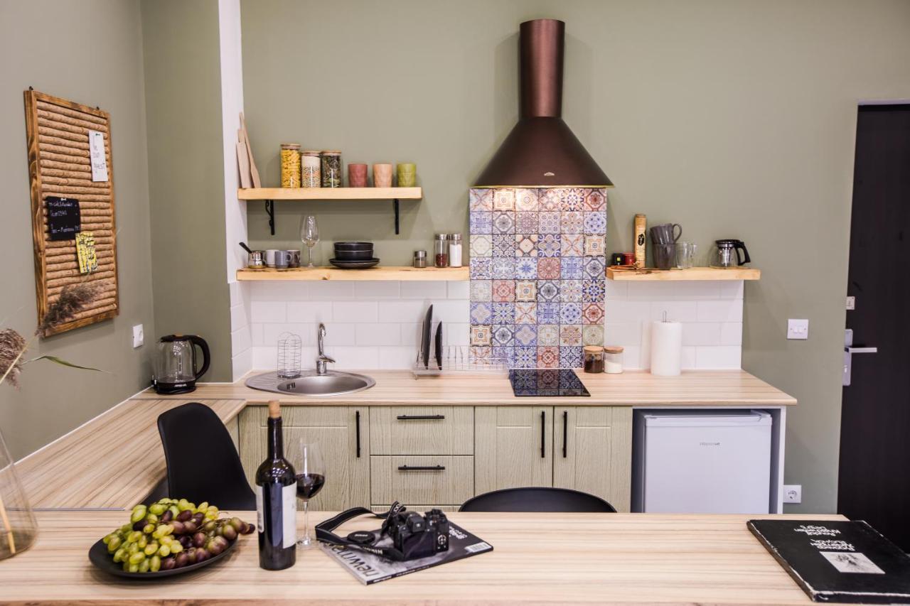 Hotelise I Bells-Of-Ireland Apartment Γιερεβάν Εξωτερικό φωτογραφία
